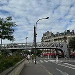 アパート Bel Proche Tour Eiffel パリ