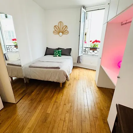 Bel Proche Tour Eiffel פריז