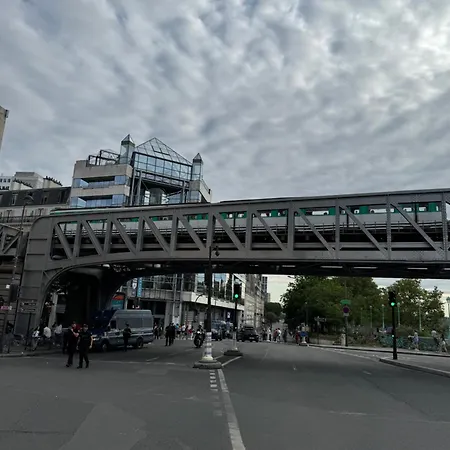 Bel Proche Tour Eiffel פריז