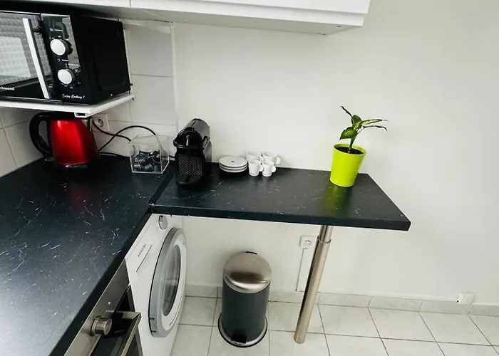 Bel Proche Tour Eiffel